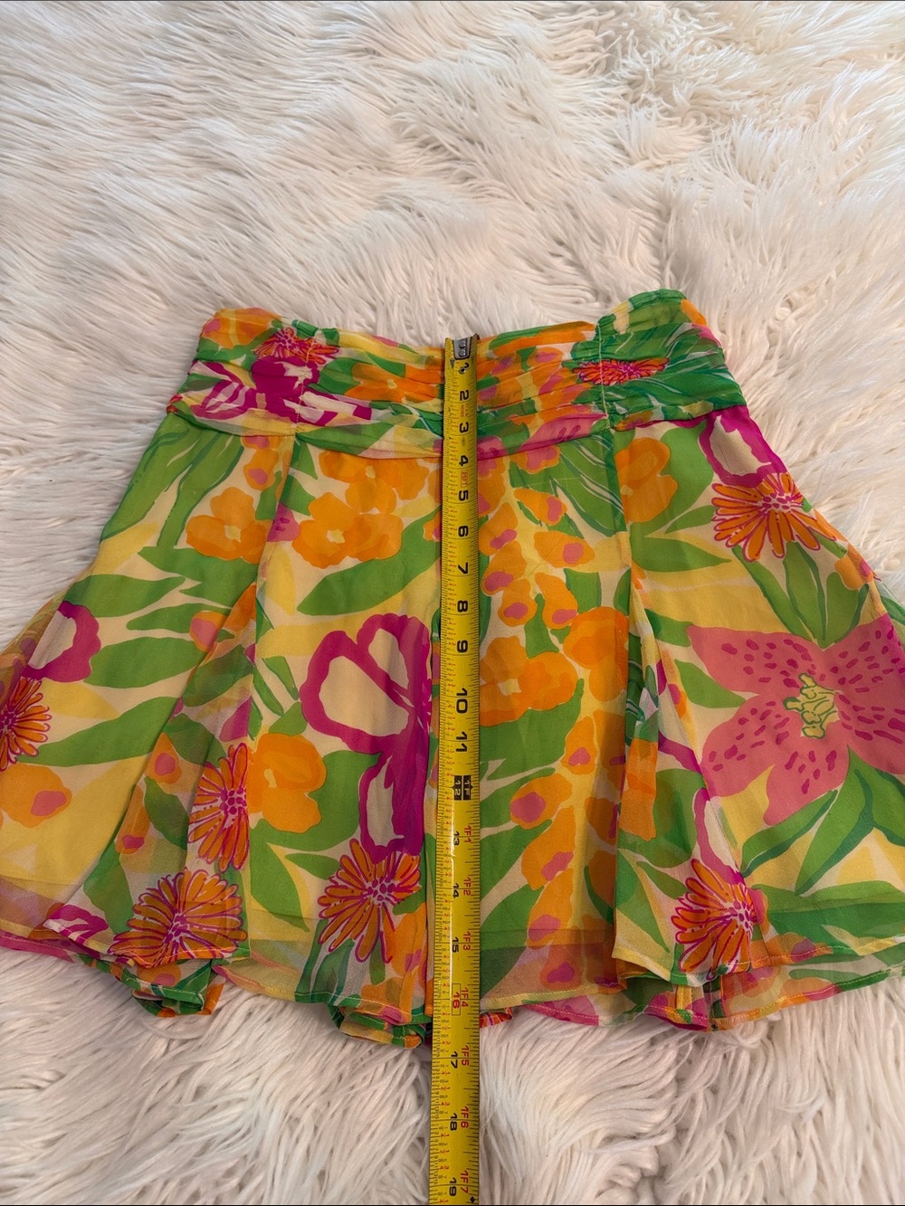 Vintage Lilly Pulitzer Floral Circle Skirt in Yellow, Green & Pink 100% silk - Picture 6 of 8